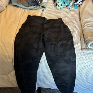 Lululemon - Black Camouflage Jogger Pants